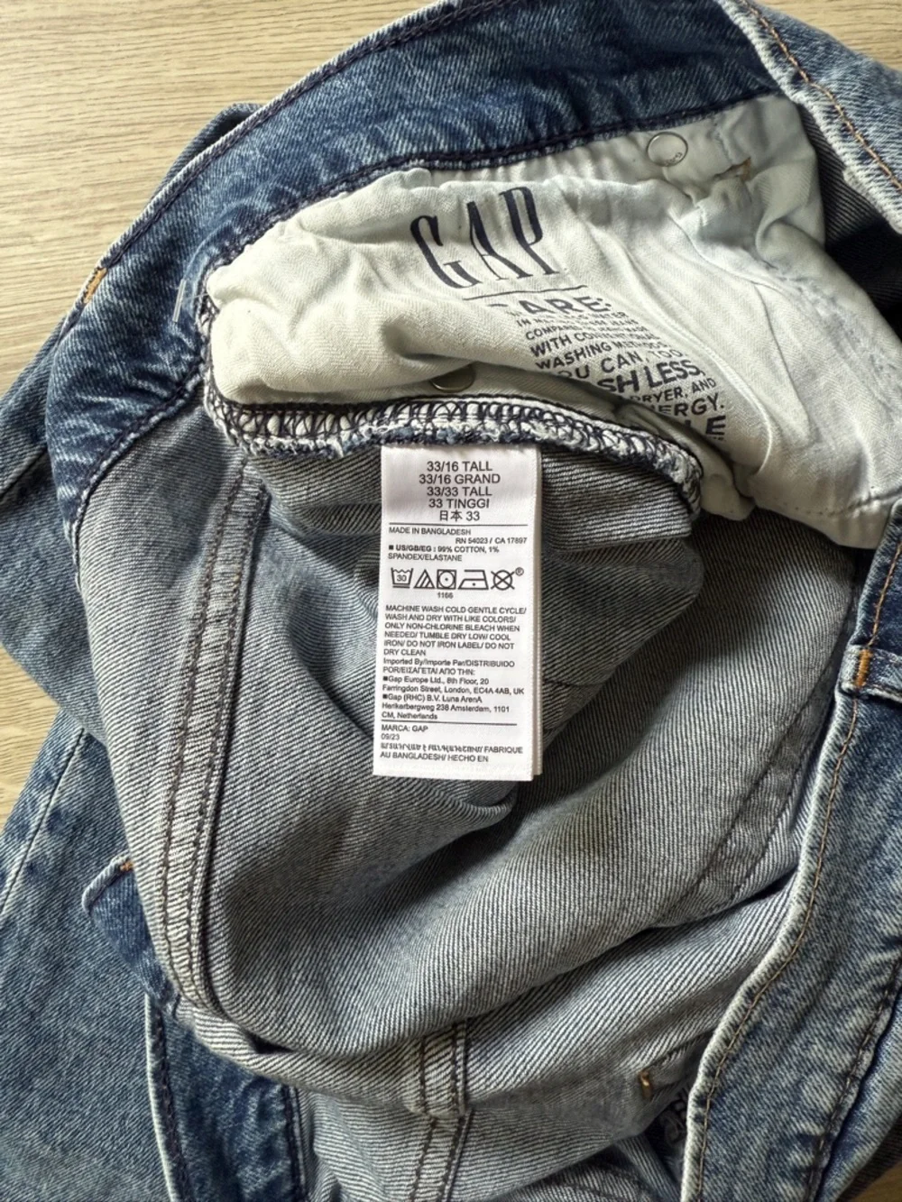 GAP Mid Rise 90s Loose Vintage Destructed Jeans 33 16 Tall - Picture 5 of 12